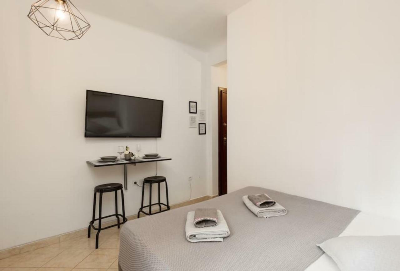 Central Studio! Fiber Wifi, Ac, Private, Self Check-In! Θεσσαλονίκη Εξωτερικό φωτογραφία